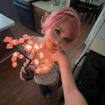 Cozyora® Forever Rose Lamp